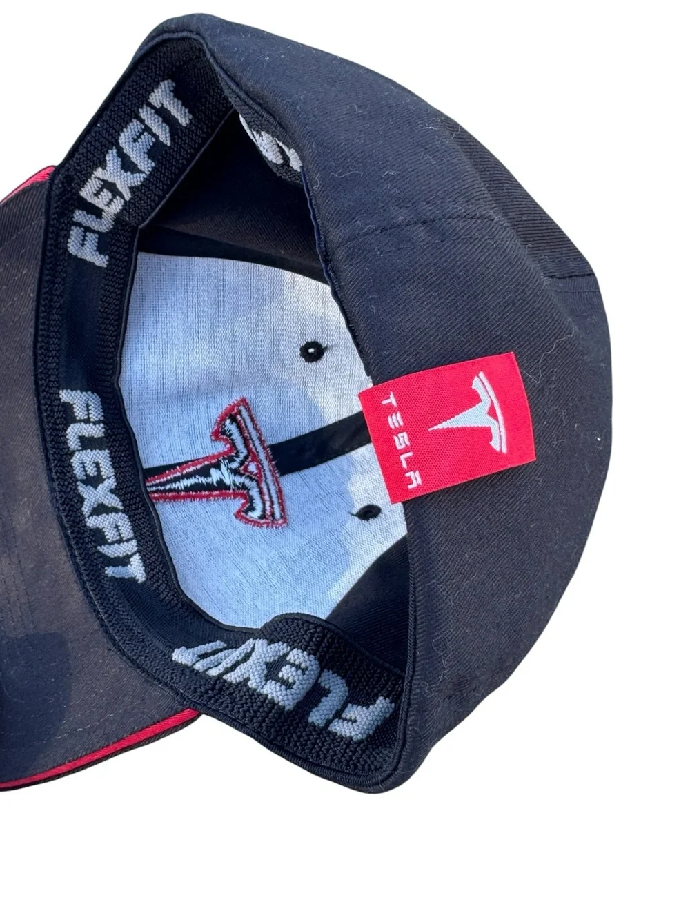 High End TESLA Black Flexfit Baseball Hat Cap NWT UNISEX S-M